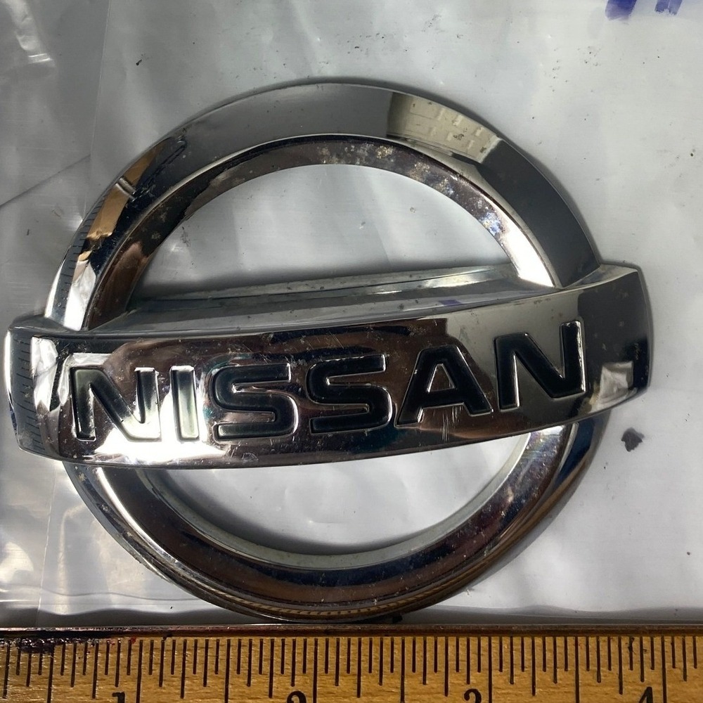 Nissan Chrome‎ Silver Logo Emblem Badge Replacement Front Rear 4 Inch Round